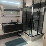 בית הארחה Nice 3*