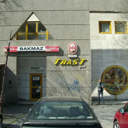 ゲストハウス Nice 3*